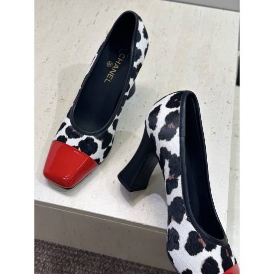 Chanel Shoes Heels Shoes
Women 35-41

