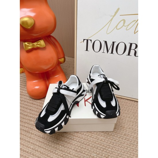 DG Casual Shoes Best Quality
Women 35-41
