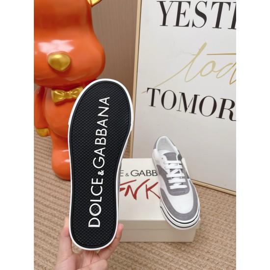 DG Casual Shoes Best Quality
Women 35-41
