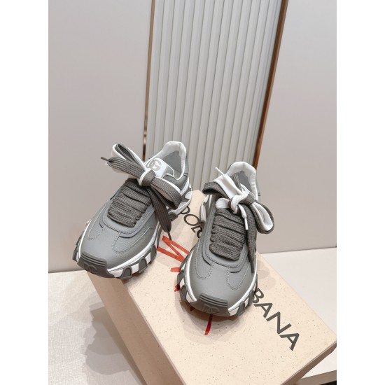 DG Casual Shoes Best Quality
Women 35-41
