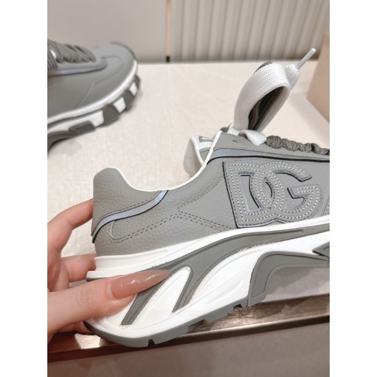 DG Casual Shoes Best Quality
Women 35-41
