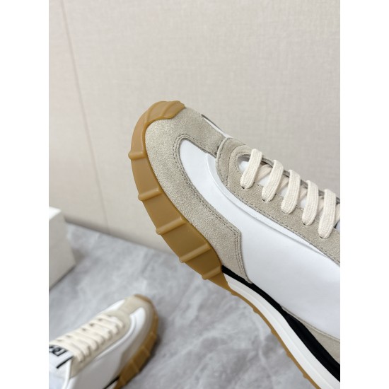 DG Casual Shoes Best Quality
Women 35-41
