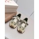DG Casual Shoes Best Quality
Women 35-41
