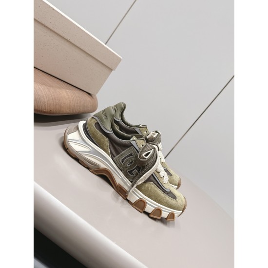 DG Casual Shoes Best Quality
Women 35-41
