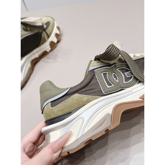 DG Casual Shoes Best Quality
Women 35-41
