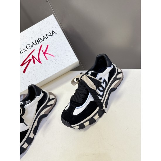 DG Casual Shoes Best Quality
Women 35-41
