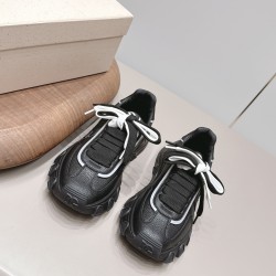 DG Casual Shoes Best Quality
Women 35-41
