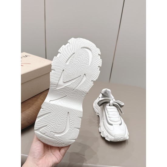 DG Casual Shoes Best Quality
Women 35-41
