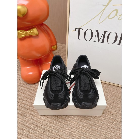 DG Casual Shoes Best Quality
Women 35-41
