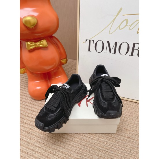 DG Casual Shoes Best Quality
Women 35-41
