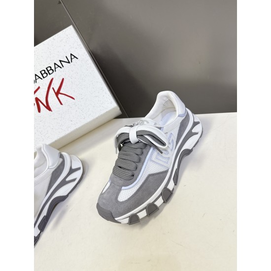 DG Casual Shoes Best Quality
Women 35-41
