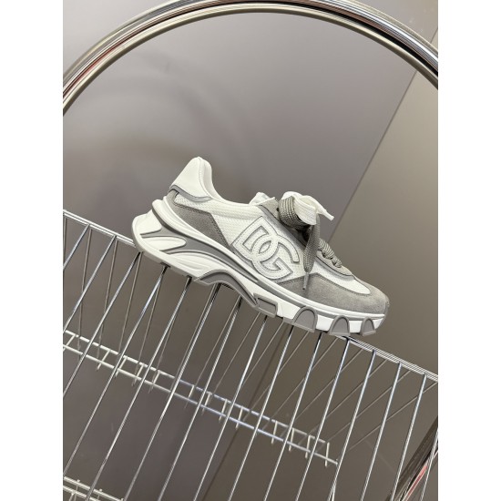 DG Casual Shoes Best Quality
Women 35-41
