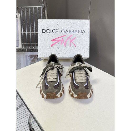 DG Casual Shoes Best Quality
Women 35-41
