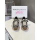 DG Casual Shoes Best Quality
Women 35-41
