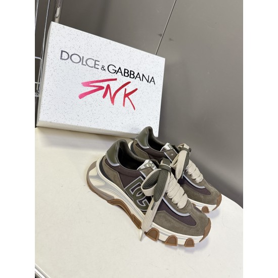DG Casual Shoes Best Quality
Women 35-41
