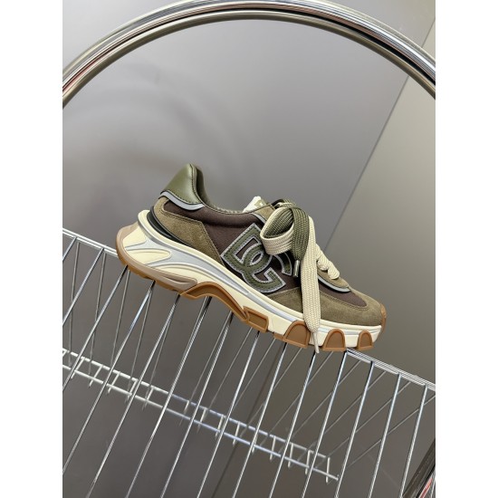 DG Casual Shoes Best Quality
Women 35-41
