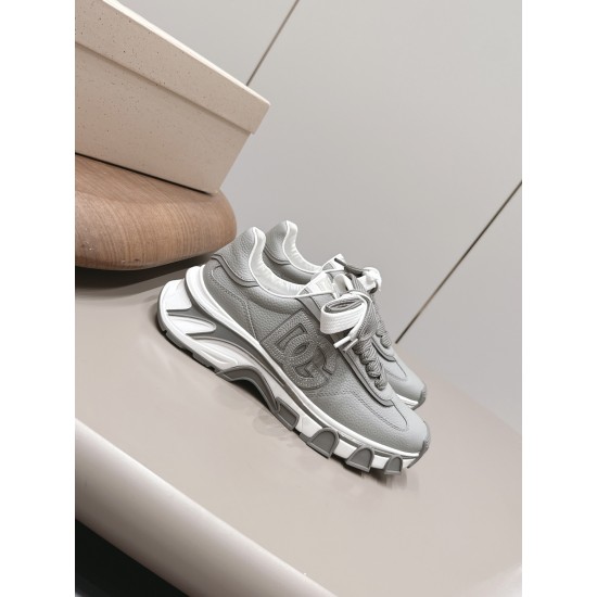 DG Casual Shoes Best Quality
Women 35-41
