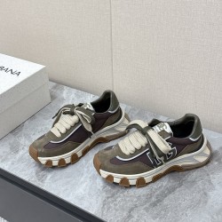 DG Casual Shoes Best Quality
Women 35-41

