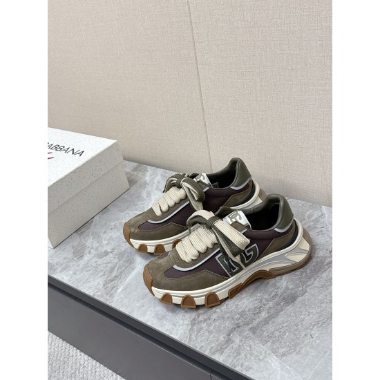 DG Casual Shoes Best Quality
Women 35-41
