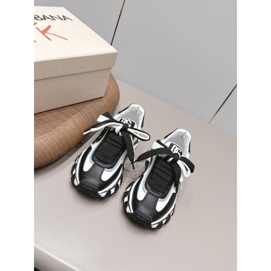 DG Casual Shoes Best Quality
Women 35-41
