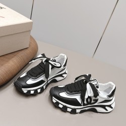 DG Casual Shoes Best Quality
Women 35-41
