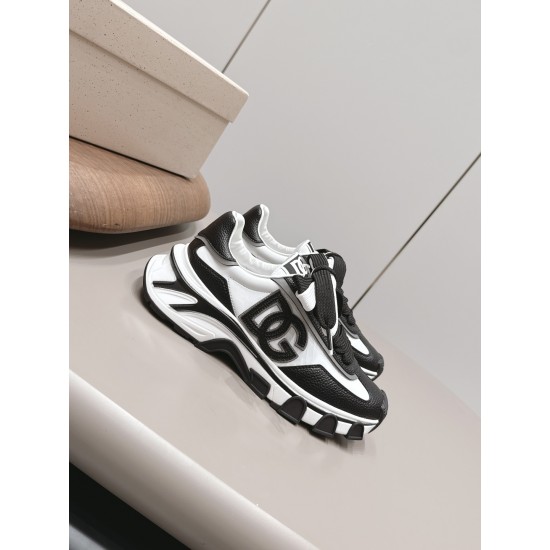 DG Casual Shoes Best Quality
Women 35-41
