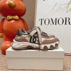 DG Casual Shoes Best Quality
Women 35-41
