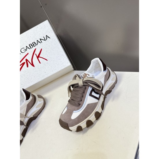 DG Casual Shoes Best Quality
Women 35-41
