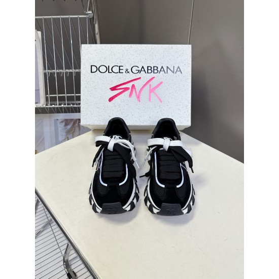 DG Casual Shoes Best Quality
Women 35-41
