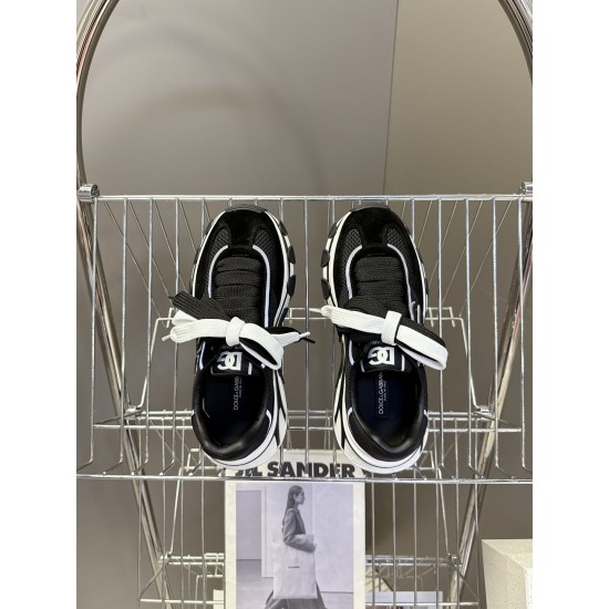 DG Casual Shoes Best Quality
Women 35-41
