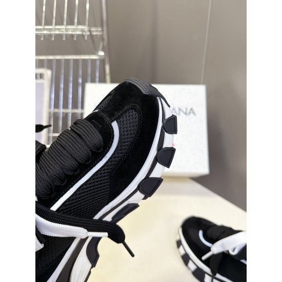 DG Casual Shoes Best Quality
Women 35-41
