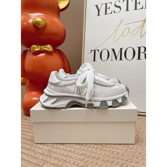 DG Casual Shoes Best Quality
Women 35-41
