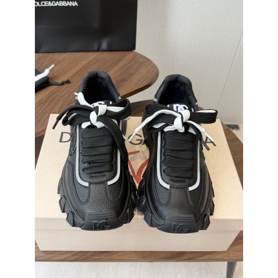 DG Casual Shoes Best Quality
Women 35-41
