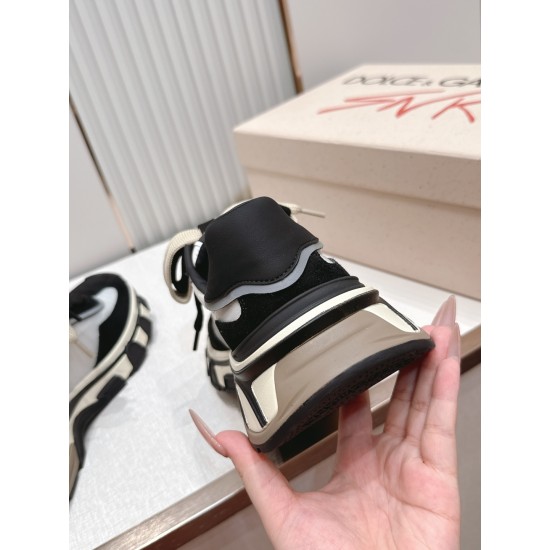 DG Casual Shoes Best Quality
Women 35-41
