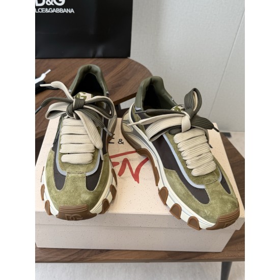 DG Casual Shoes Best Quality
Women 35-41
