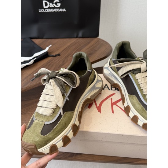DG Casual Shoes Best Quality
Women 35-41
