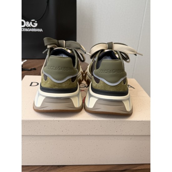 DG Casual Shoes Best Quality
Women 35-41
