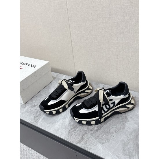 DG Casual Shoes Best Quality
Women 35-41
