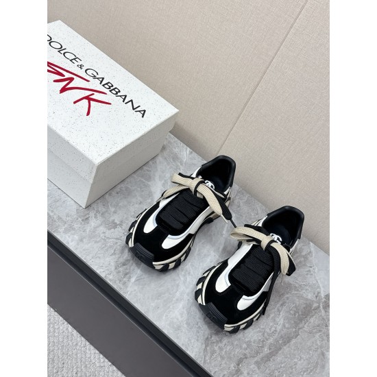 DG Casual Shoes Best Quality
Women 35-41
