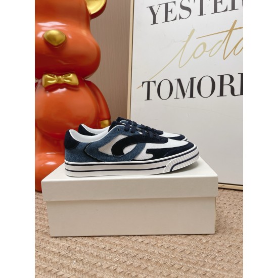 DG Casual Shoes Best Quality
Women 35-41
