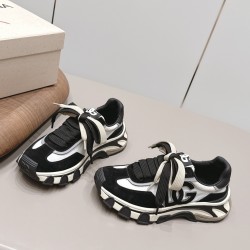 DG Casual Shoes Best Quality
Women 35-41
