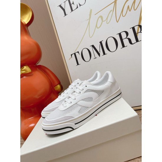 DG Casual Shoes Best Quality
Women 35-41
