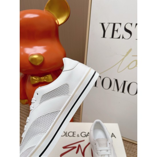 DG Casual Shoes Best Quality
Women 35-41
