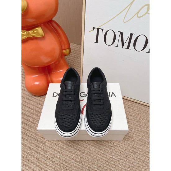 DG Casual Shoes Best Quality
Women 35-41
