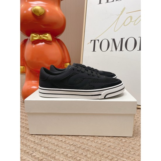 DG Casual Shoes Best Quality
Women 35-41
