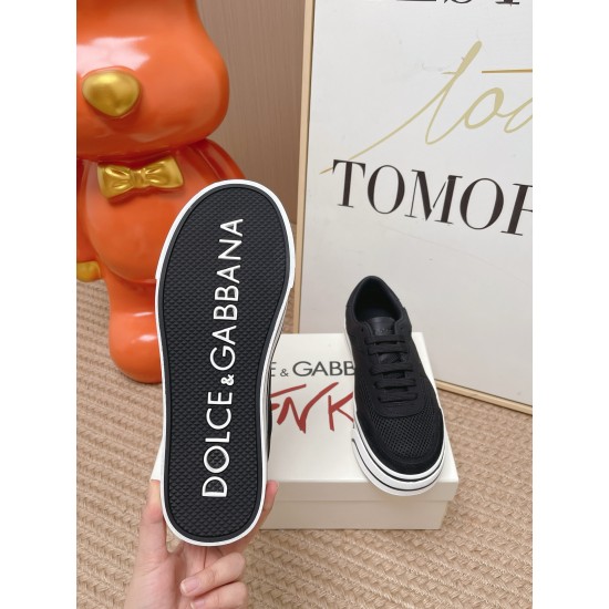 DG Casual Shoes Best Quality
Women 35-41
