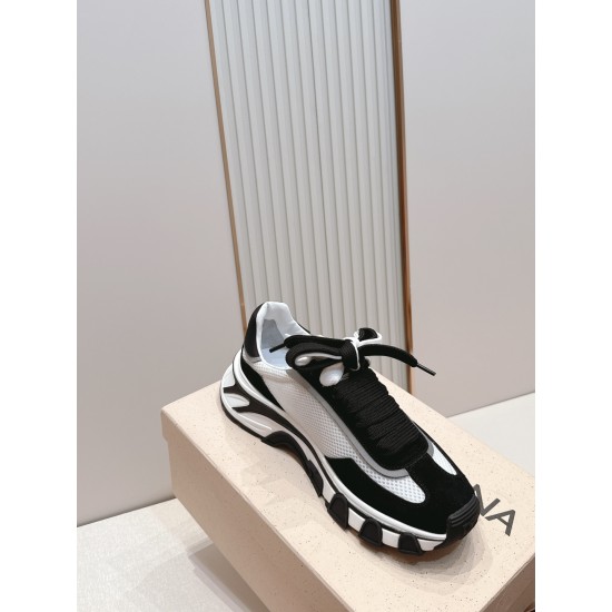 DG Casual Shoes Best Quality
Women 35-41
