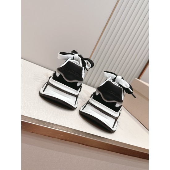DG Casual Shoes Best Quality
Women 35-41
