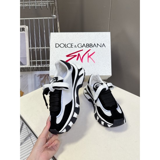 DG Casual Shoes Best Quality
Women 35-41
