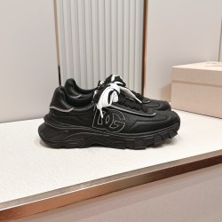 DG Casual Shoes Best Quality
Women 35-41
